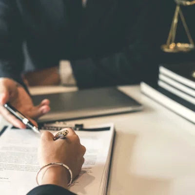 Legal Translation Dubai: What Lenders & Borrowers Need to Know